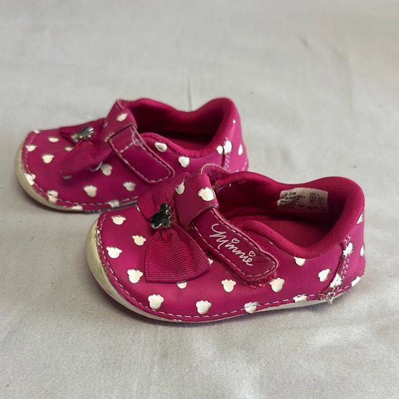 Minnie Pink and White Baby Walker Shoes with Heart Pattern - Picture 2 of 5